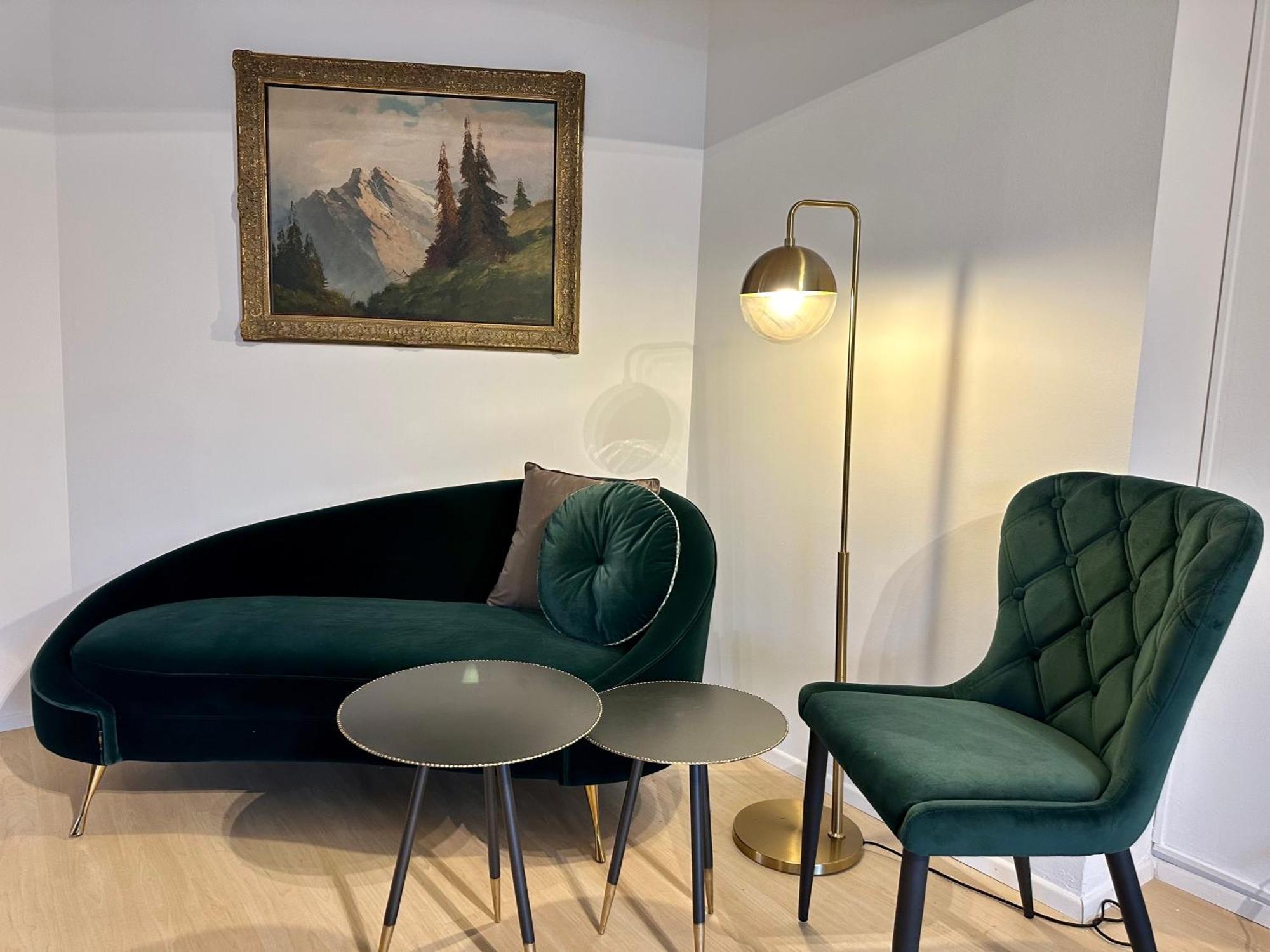 Koeniglich & Modern See- Und Zentrumsnah Apartment Prien am Chiemsee